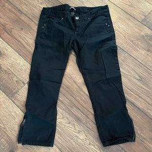 Express capri pants size 6